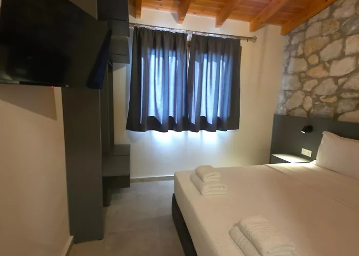Nine Muses Hospitality Hébergement de vacances Nea Irakleia