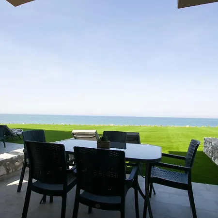 بيت للعطل Nine Muses Hospitality نيا إيراكليا