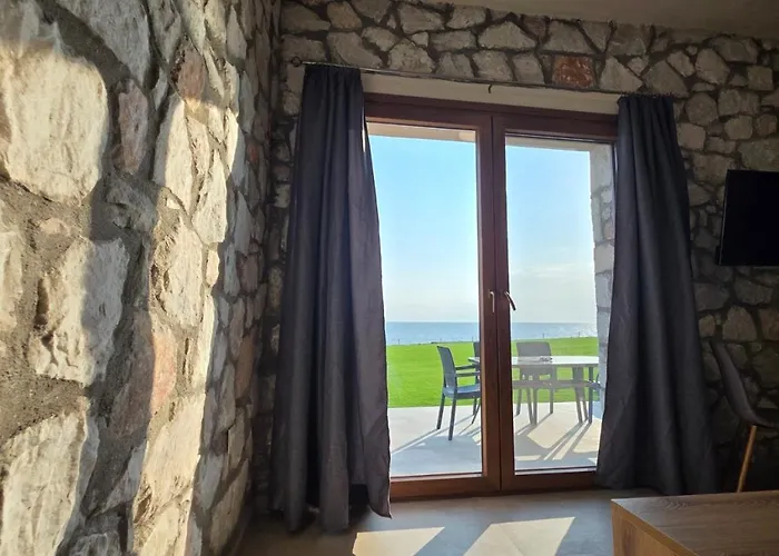 Nyaraló Nine Muses Hospitality