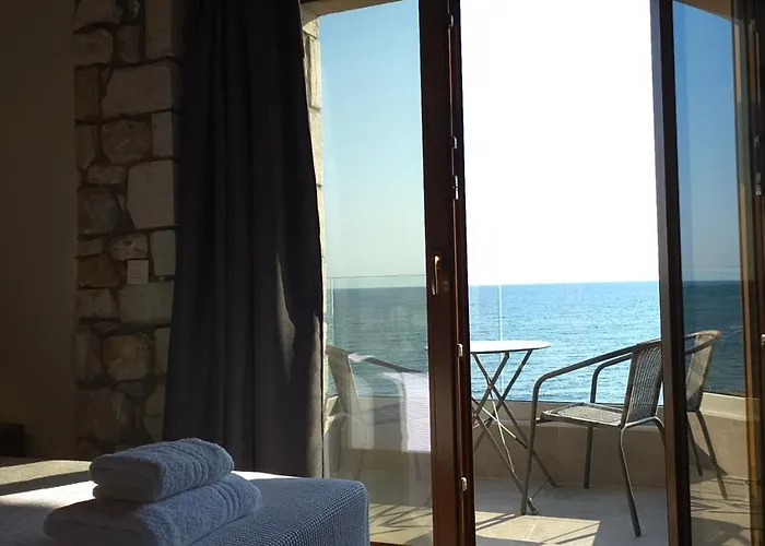 Nyaraló Nine Muses Hospitality
