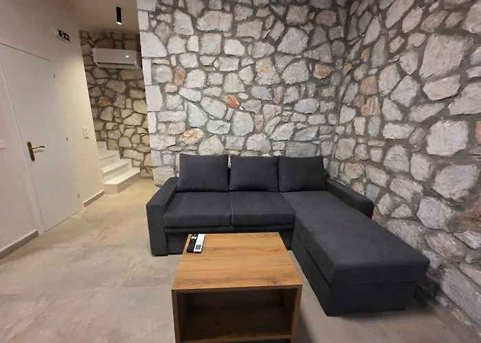 Nine Muses Hospitality Néa Iráklia